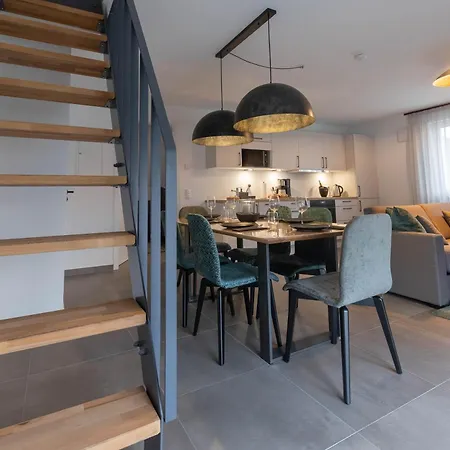Moeblierte Naehe Speyer Apartmán *