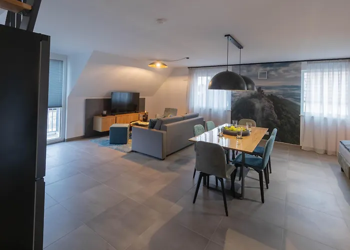 Moeblierte Naehe Speyer דירה *